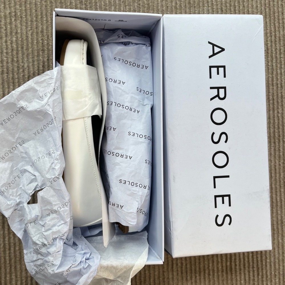 Aerosoles Day Drive Women Size 5.5 White Horsebit Loafer Driver Flats NEW IN BOX